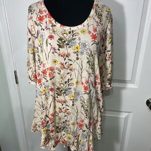 Kim&Cami Floral Elegance Cream Blouse Tunic Size 1X CB-10